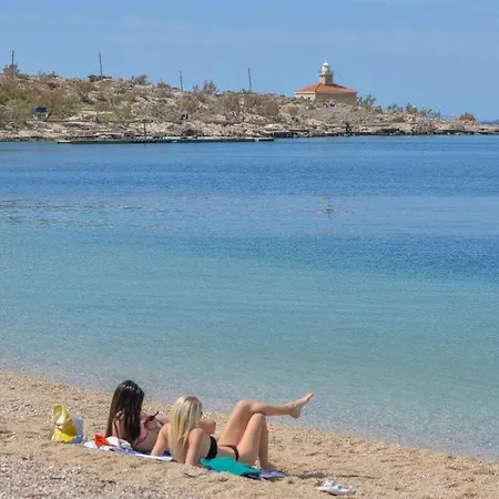 Alma In * Makarska