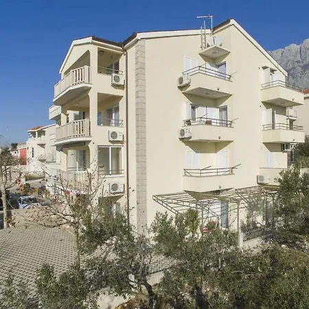 Apartment Alma In